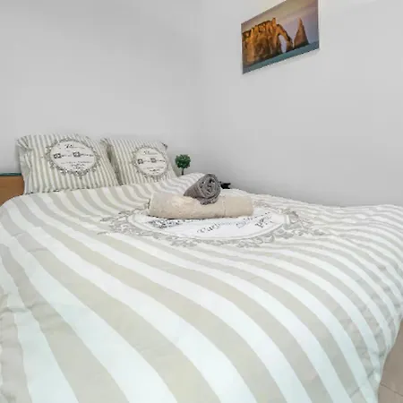 Appartement With Pool Near Center Trouville-sur-Mer