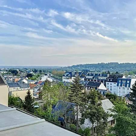 Appartement With Pool Near Center *